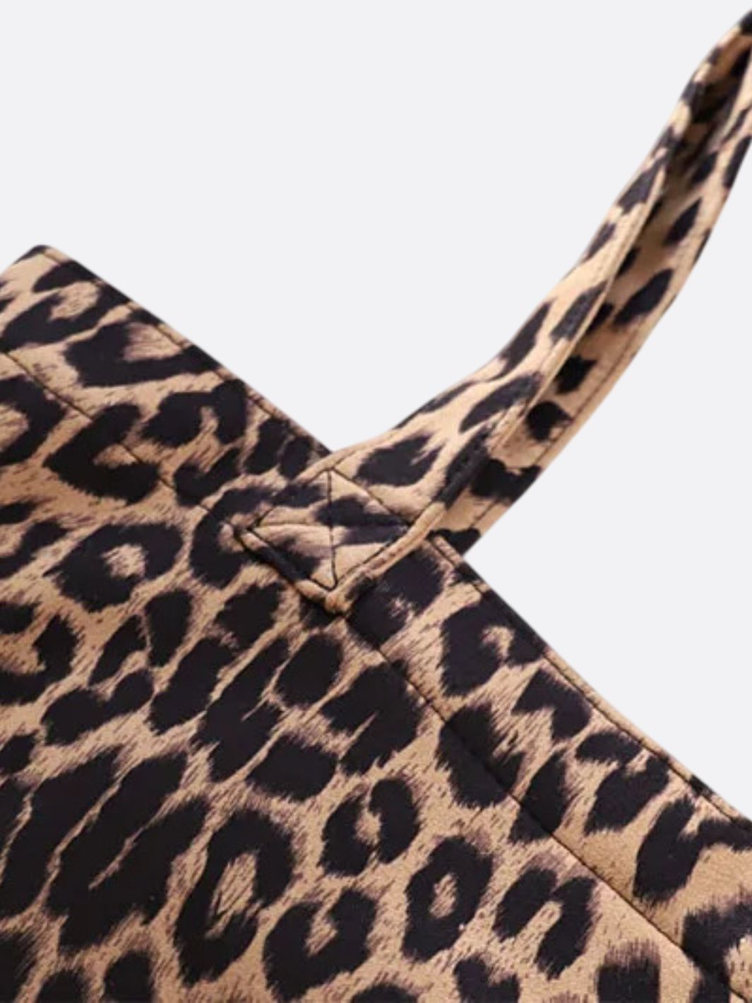 Leopard tote bag